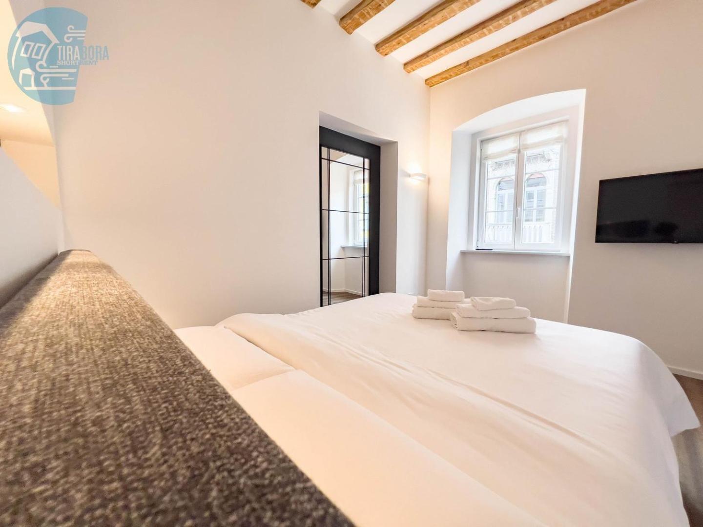 Apartament San Nicolo 14 Tirabora Short Rent Triest Zewnętrze zdjęcie