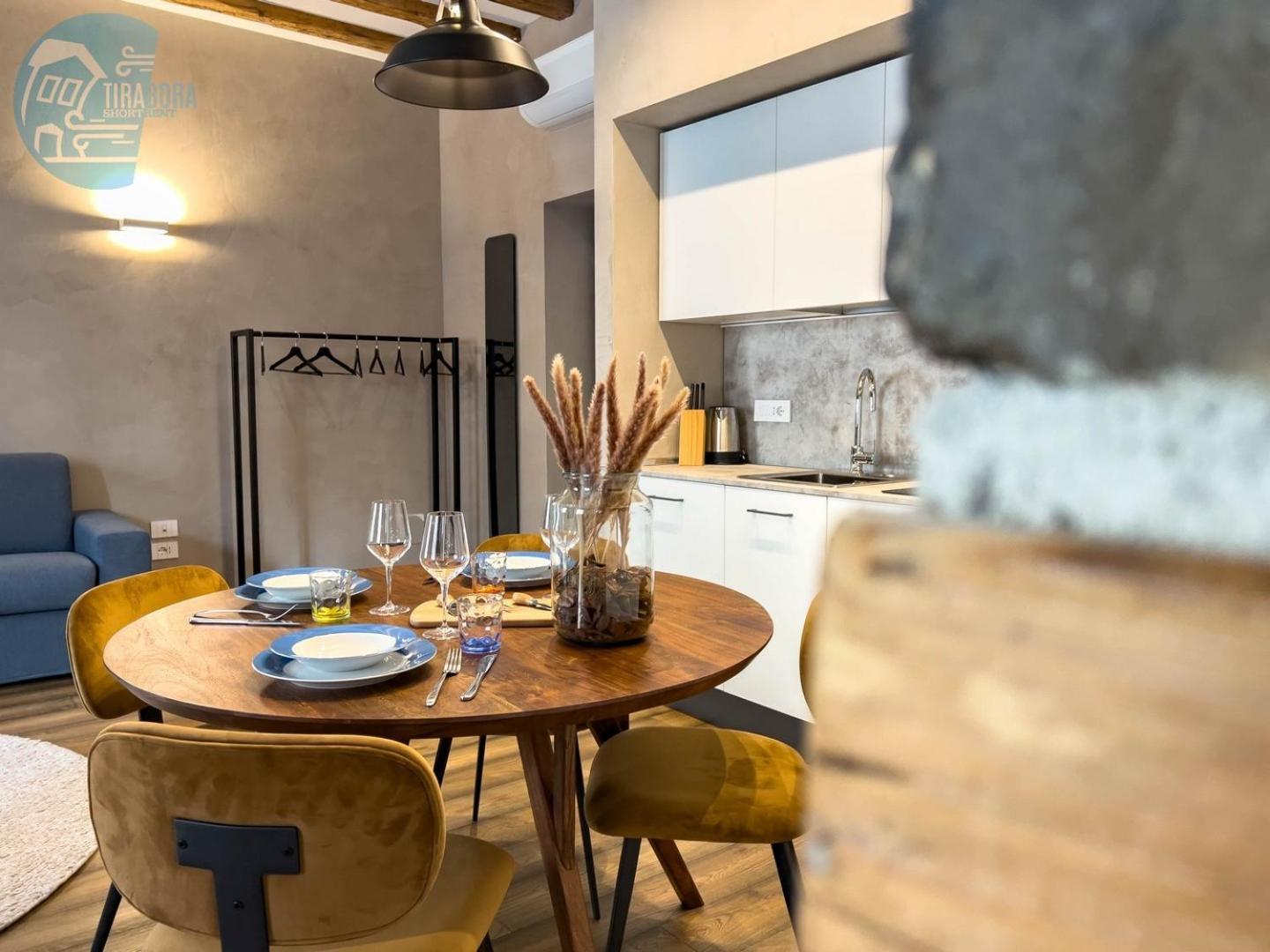 Apartament San Nicolo 14 Tirabora Short Rent Triest Zewnętrze zdjęcie