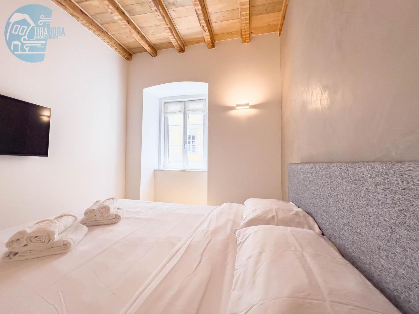 Apartament San Nicolo 14 Tirabora Short Rent Triest Zewnętrze zdjęcie